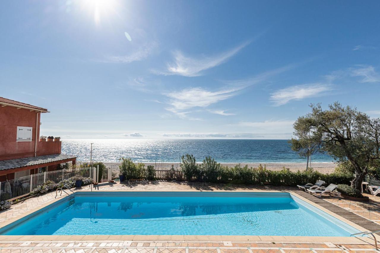Golfe Bleu - Havre De Paix En Bord De Plage Roquebrune-Cap-Martin Kültér fotó